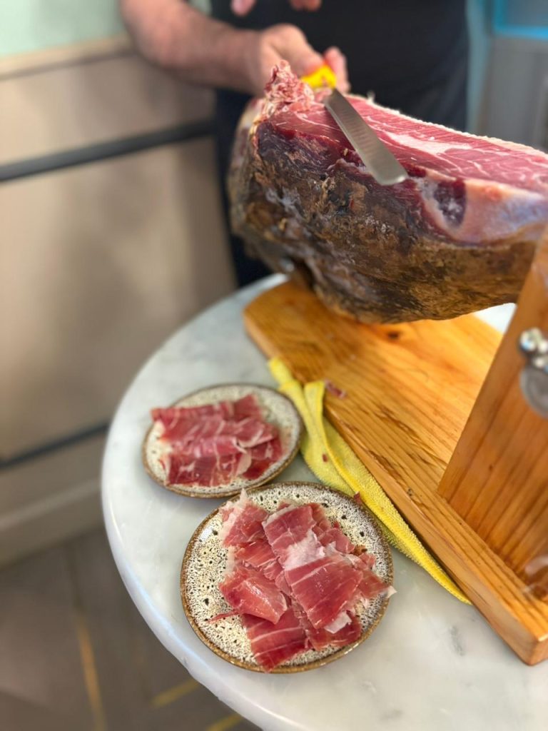 whatsapp-image-2025-12-22-at-124942-2