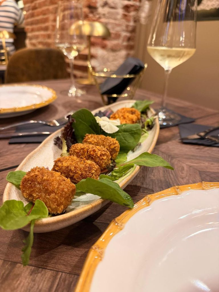 whatsapp-image-2025-12-22-at-125001