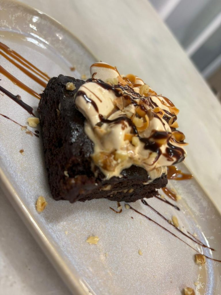 whatsapp-image-2025-12-22-at-125026-2